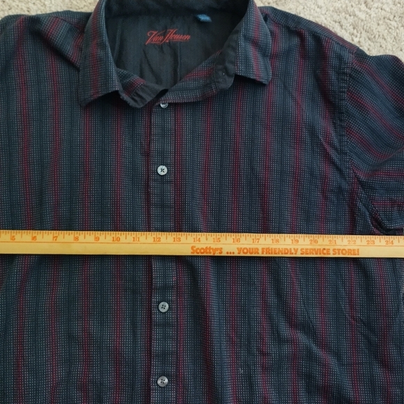 van heusen Button Up Mens dress shirt Size XL... 17 1/2-18 Casual Long Sleeve - Picture 12 of 13